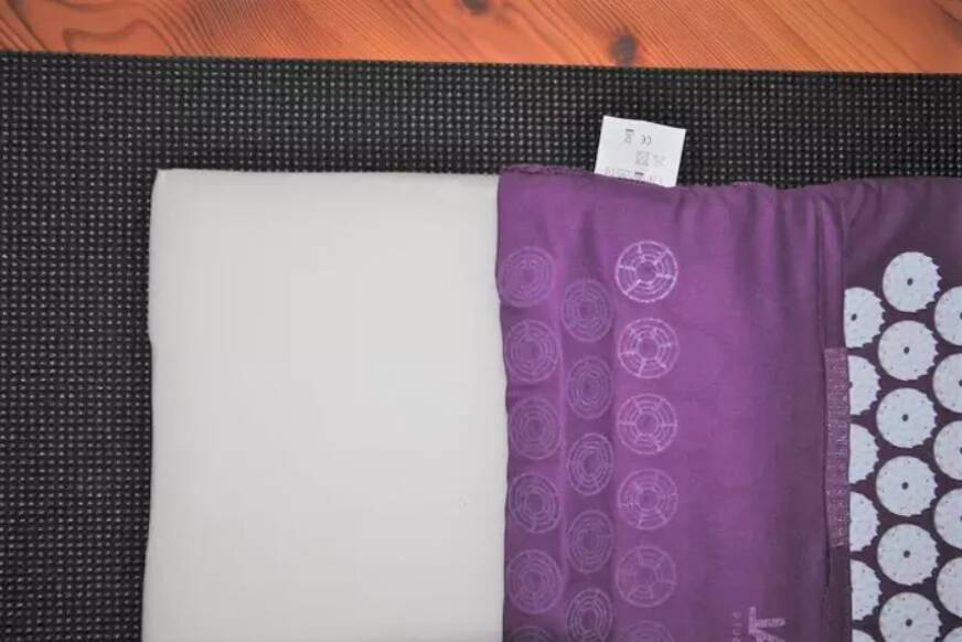 mousse tapis acupression bodhi